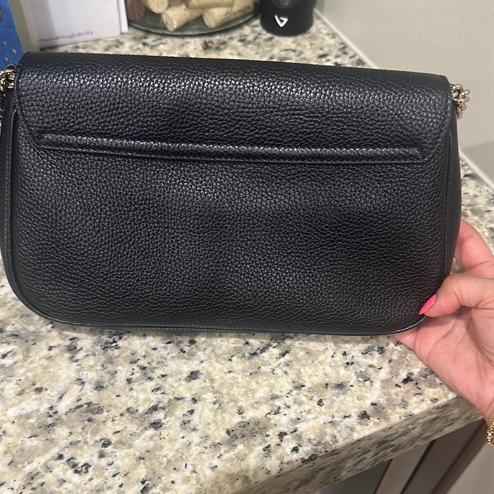 Gucci Black Textured Leather Wristlet - Picture 7 of 7